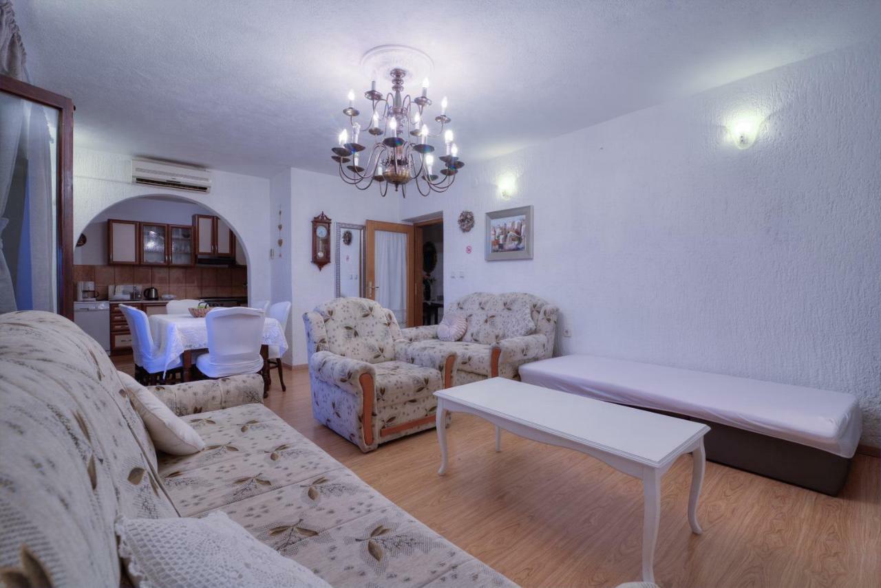 Apartment Lea Senj  Luaran gambar